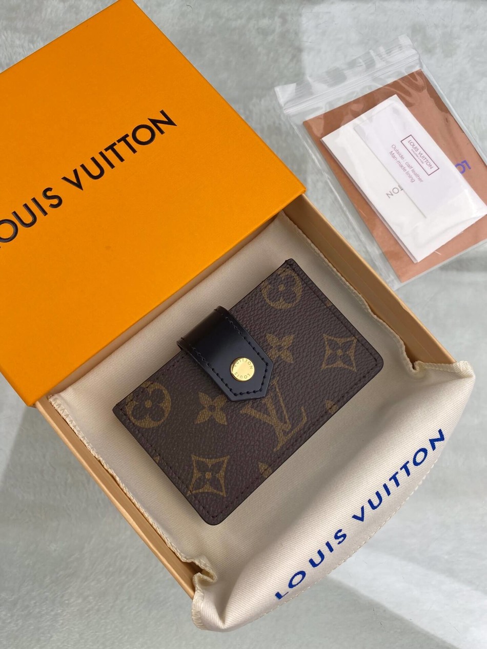 Louis Vuitton Card Holder M80878