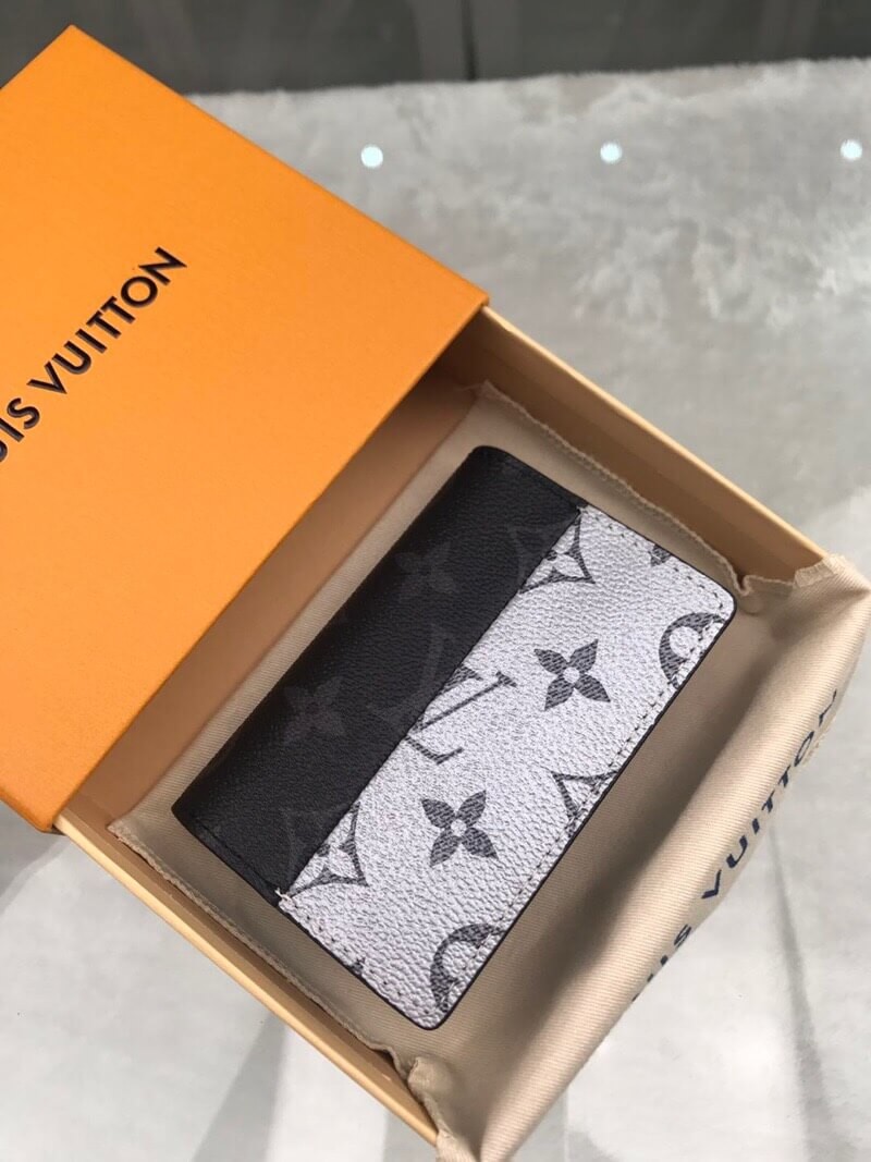 Louis Vuitton Pocket Wallet M63021