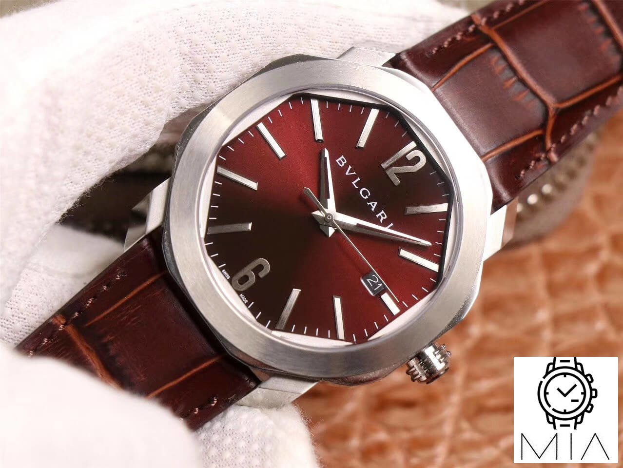 Bvlgari Octo 102705 BV Factory Red Strap