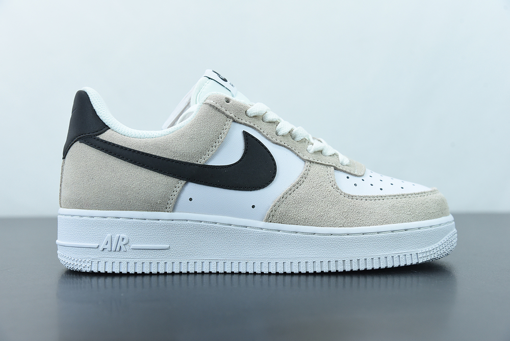 Nike Air Force 1 07 Low Light Brown White Black